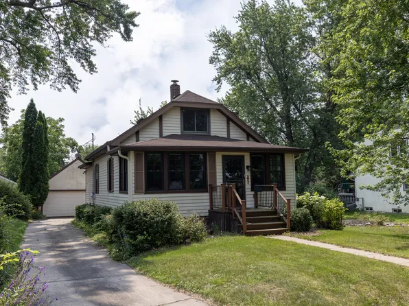 3979 Reservoir Blvd, Minneapolis, MN 55421