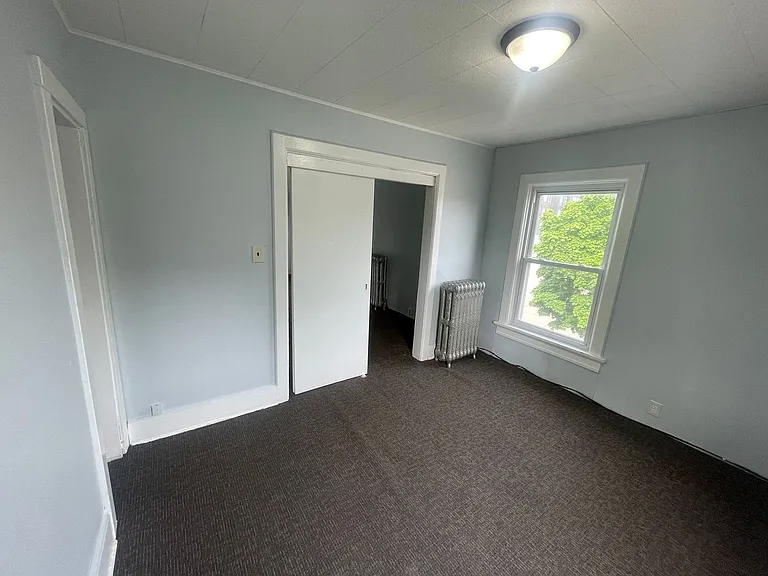 1501 S 84th St./8405 W Orchard St. (Duplex) — Photo 12