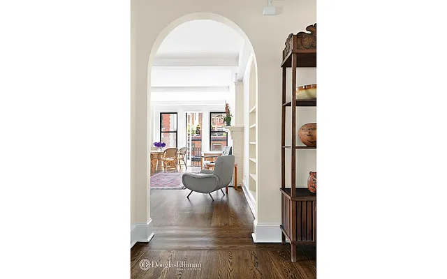 Sold by Douglas Elliman | media 4