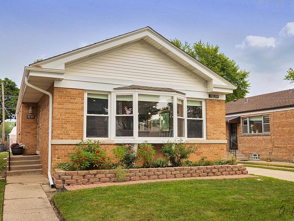 1st image of 9239 Lorel Ave