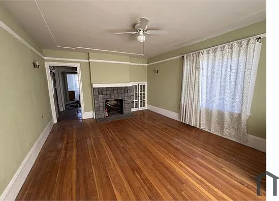 3 bed, 1280 sqft, $3,125 — Photo 3