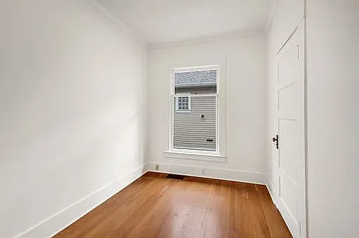 153 Florentia St — Photo 10