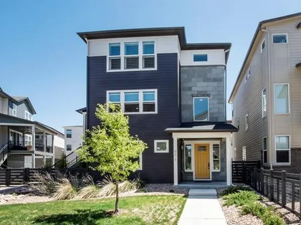 8879 Ramblestone St, Highlands Ranch, CO 80129