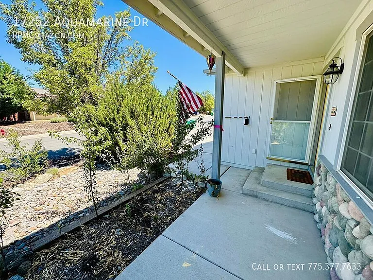 17252 Aquamarine Dr — Photo 4