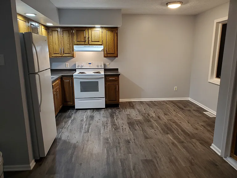 16950 Woodland Dr — Photo 8
