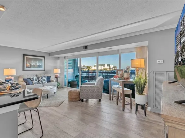 3558 Shore Dr APT 106, Virginia Beach, VA 23455