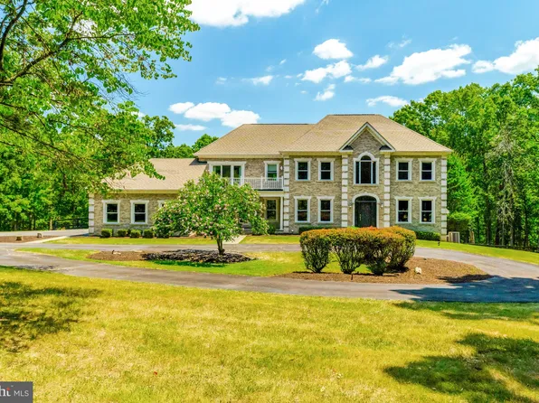 41185 Canter Ln, Paeonian Springs, VA 20129