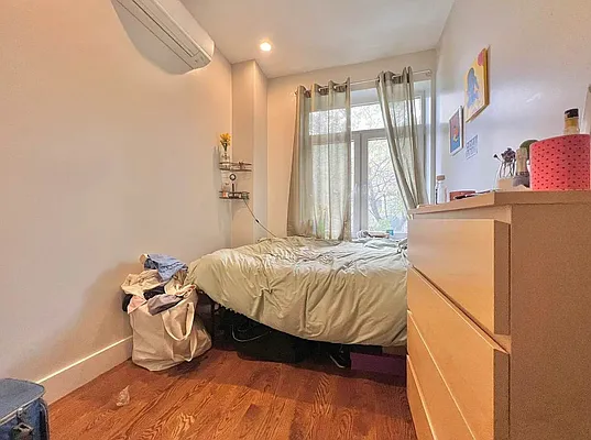 Rented by Doorway NYC, LLC | media 18