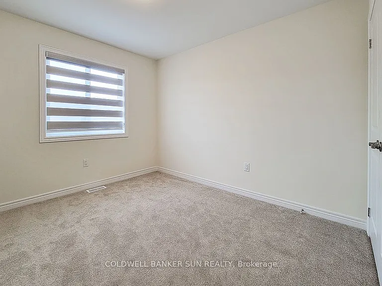 82 Pinot Cres — Photo 19