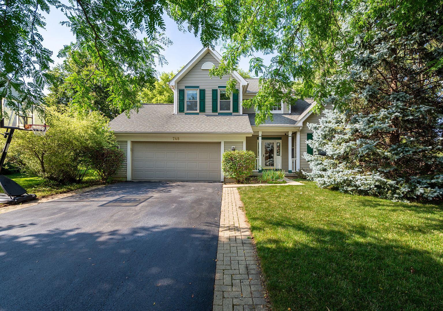 748 Providence Ln, Crystal Lake, IL 60012 Zillow