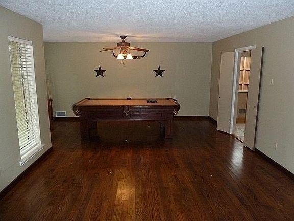 5th image of 7459 Whispering Pines Dr