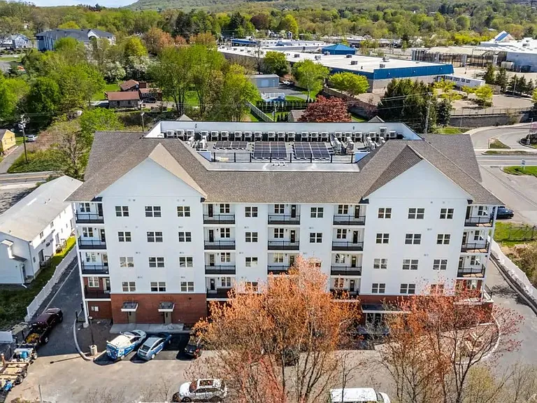 Pomeroy Apartments — Photo 18