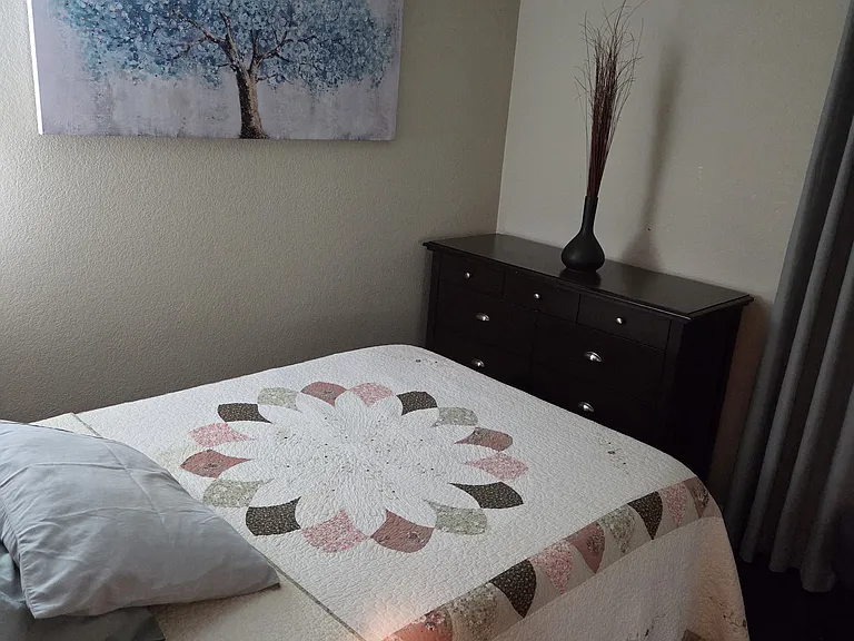 Ainger Cir — Photo 2