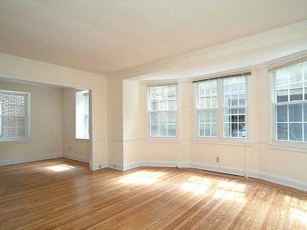 2nd image of 500 W Chelten Ave #7982