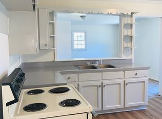 609 S Best St, Goldsboro, NC 27530