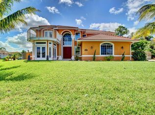 1002 SW Bay State Rd, Port Saint Lucie, FL 34953