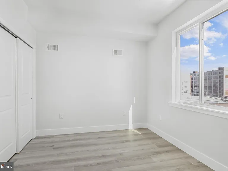 800 Callowhill St #10-3 — Photo 16