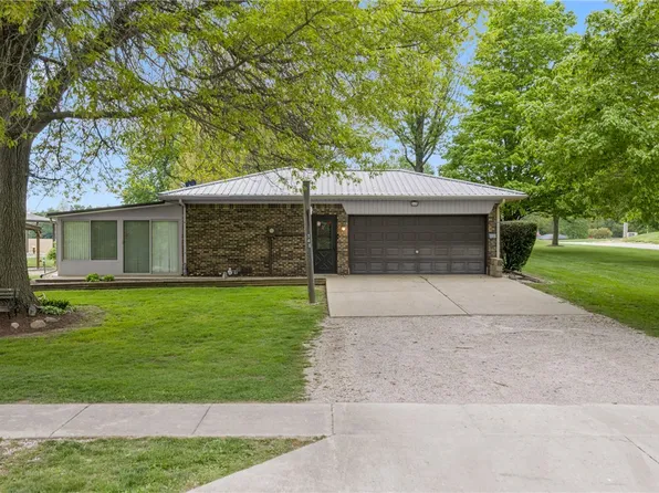 148 E Steidl Rd, Paris, IL 61944