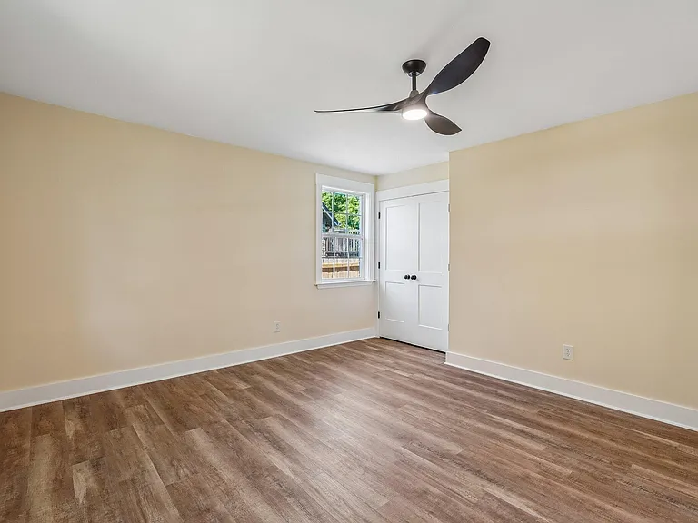 1425 Shelton Ave — Photo 6