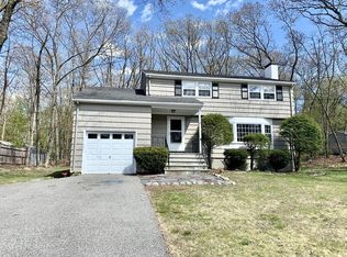 56 Thornberry Rd, Winchester, MA 01890