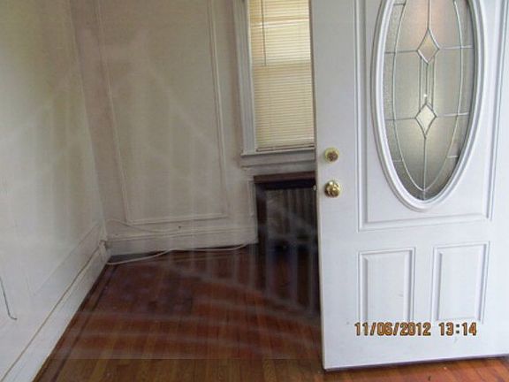 2nd image of 4219 Wickham Ave
