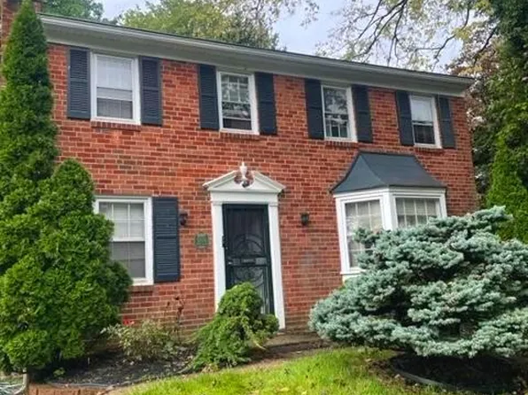 5910 Devon Pl, Philadelphia, PA 19138