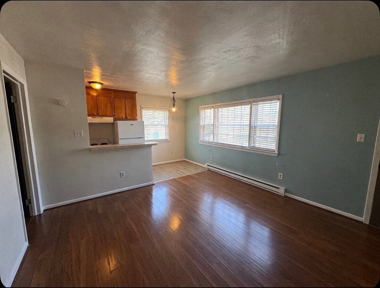 1 bed, $1,350 — Photo 2