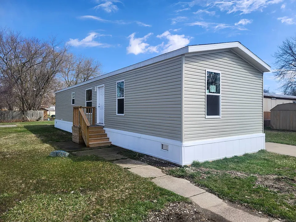 51005 Old Michigan Ave #76
