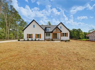 3936 Iron Works Rd, Reidsville, NC 27320
