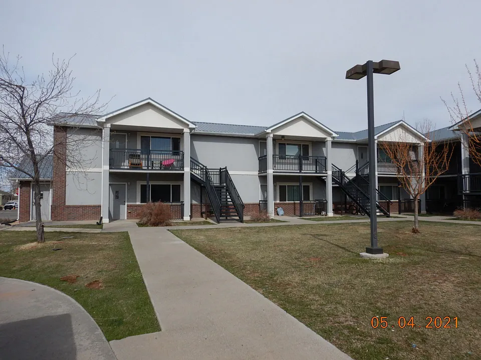 1505 Palmer Apts #101-114