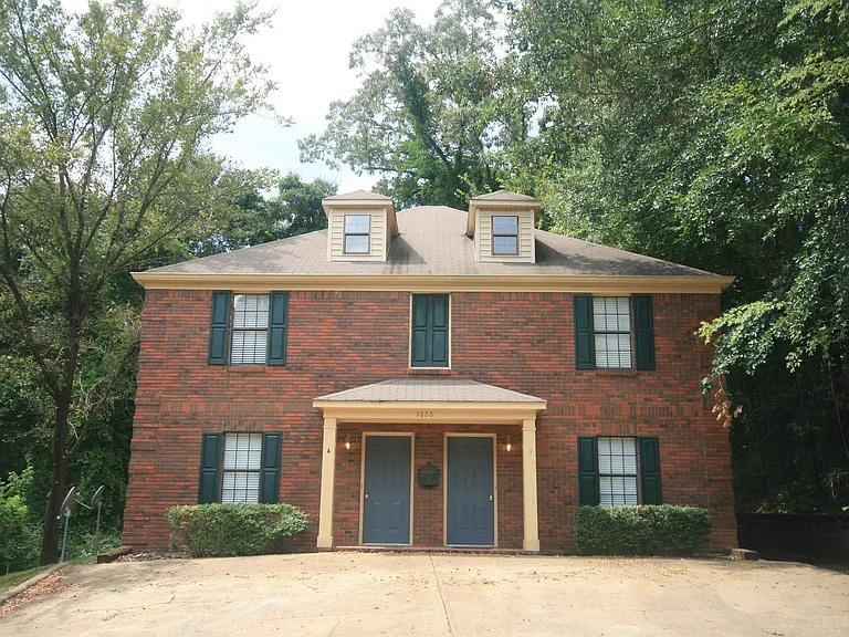1626 Garfield Ave #B — Photo 1