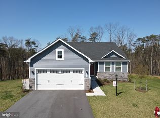 111 Tilapia Rd, Inwood, WV 25428