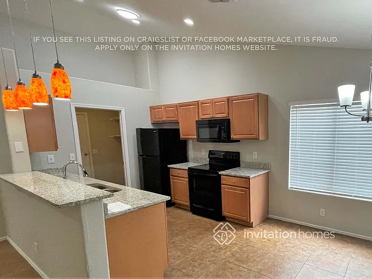 2110 N Ithica St — Photo 6