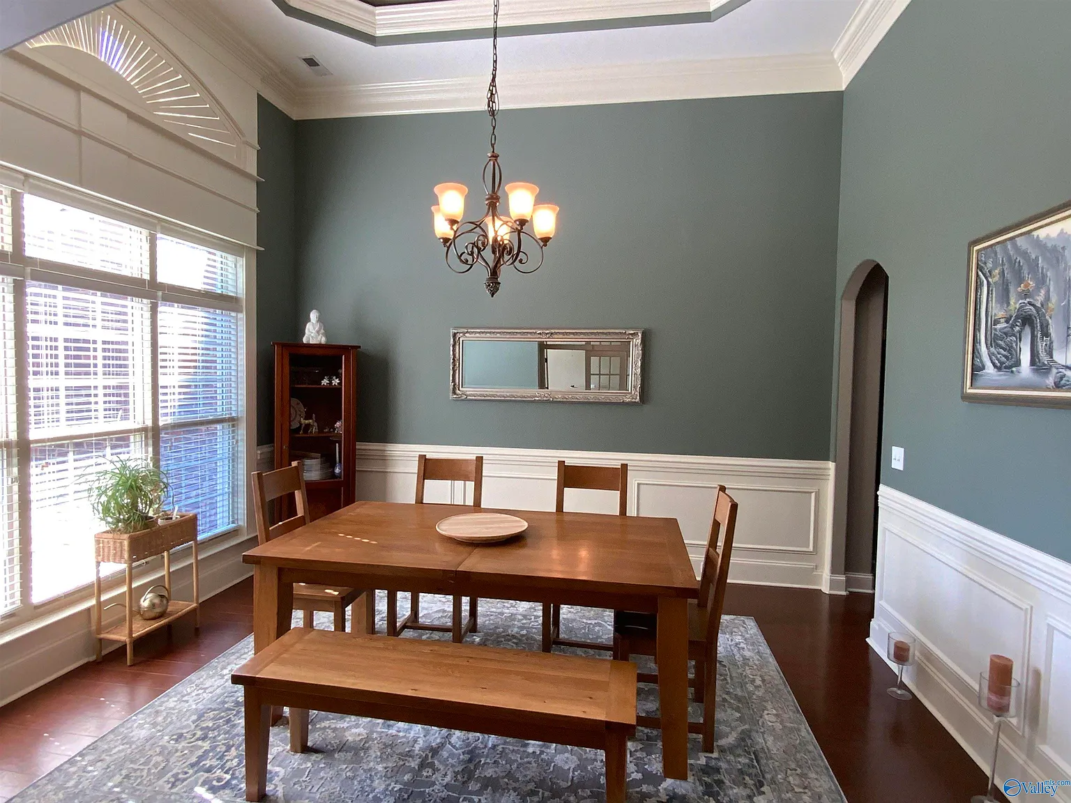 4 bed, 4.0 bath, 3530 sqft, $3,450 — Photo 4