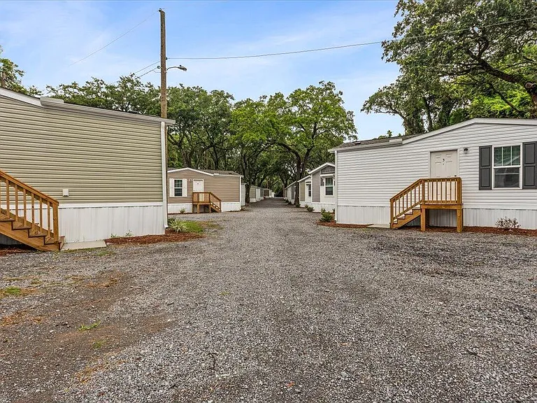 1156 Russell Dr #30 — Photo 30