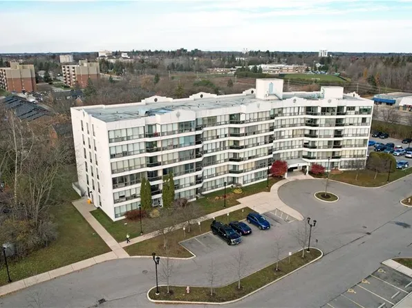 107 Bagot St #411, Guelph, ON N1H 8H5
