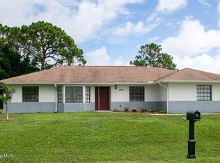 1095 Lynbrook St NW, Palm Bay, FL 32907
