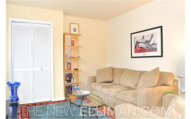 Rented by Douglas Elliman | media 7
