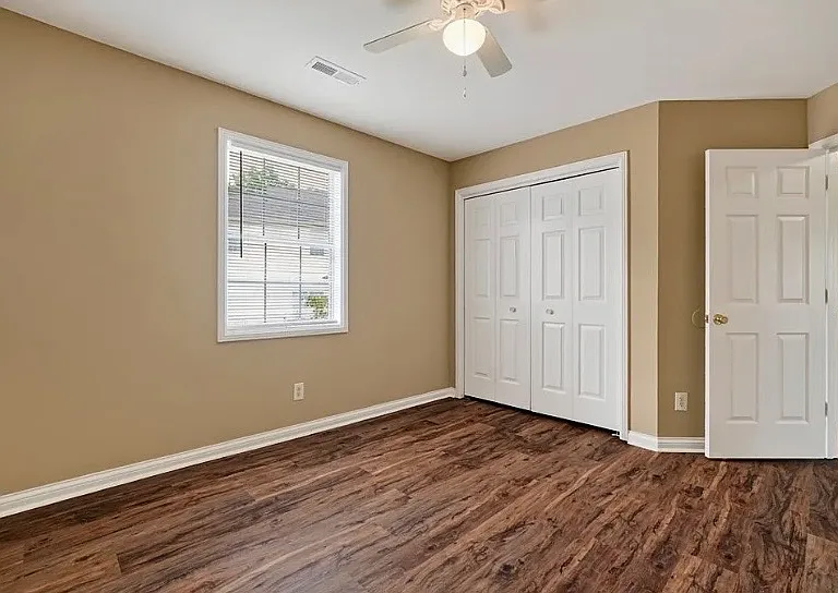 42 Eastgate Cir #A — Photo 15