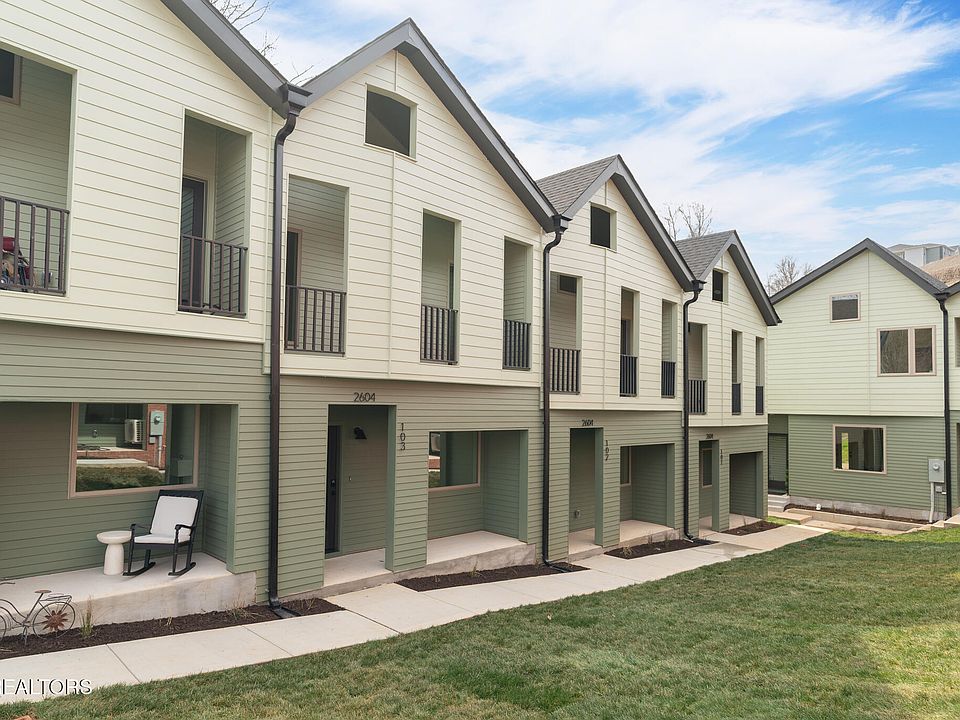1st image of 2604 Sevier Ave SE #102