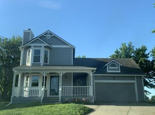 2730 S Carrwood Cir, Wichita, KS 67215