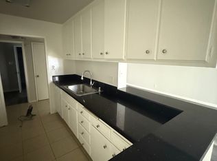 8640 N Petit Ave #106, North Hills, CA 91343