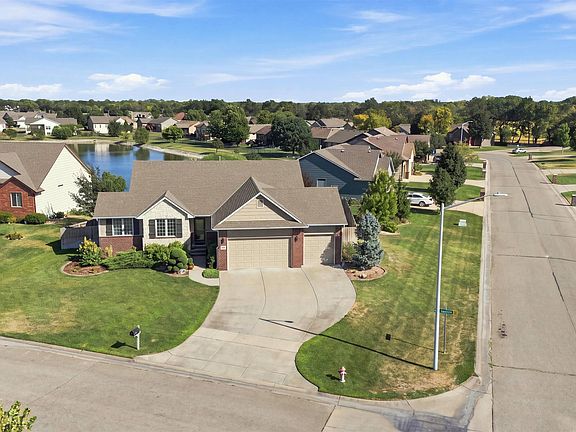 2nd image of 15603 E Hazel Nut Cir