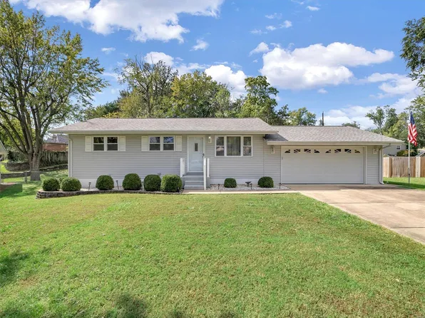 712 Norcrest Dr, Saint Louis, MO 63129