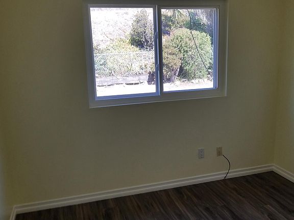 2nd image of 922 Kostner Dr