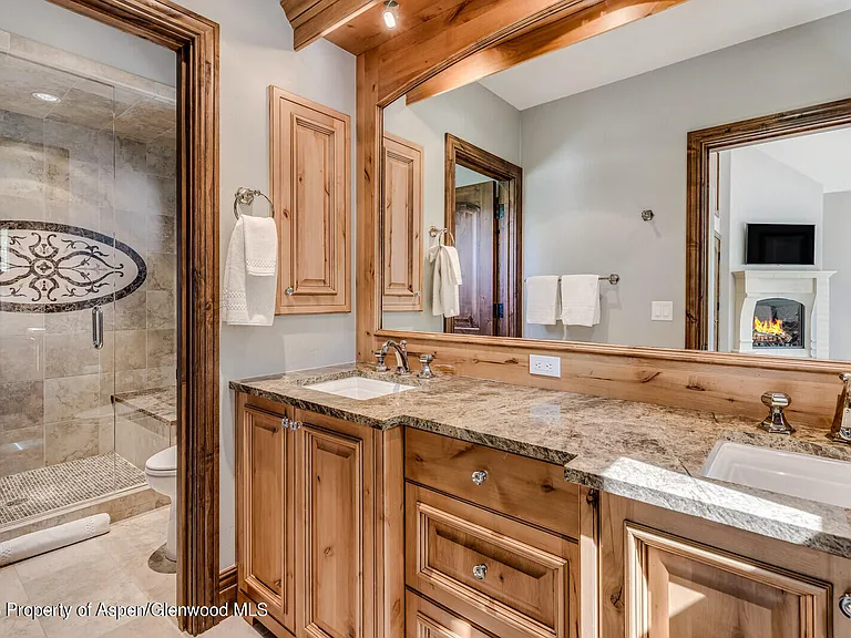 435 Faraway Rd — Photo 20
