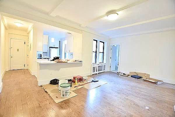 1st image of 106 W 69th St APT 7A