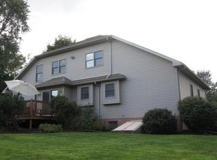 33 Hamaker Rd, Manheim, PA 17545