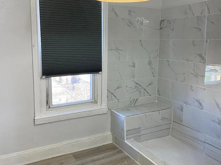 6033 Kershaw St — Photo 10