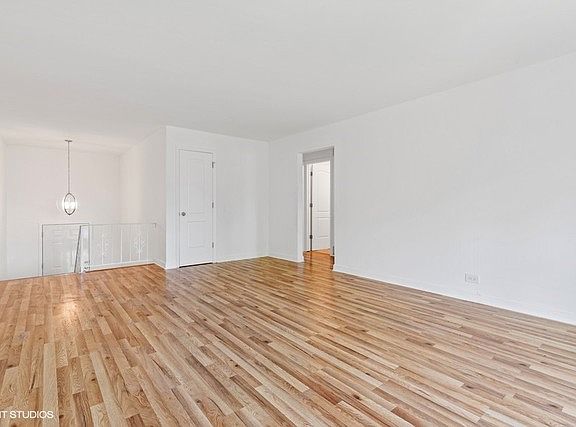 5th image of 7903 N Nordica Ave